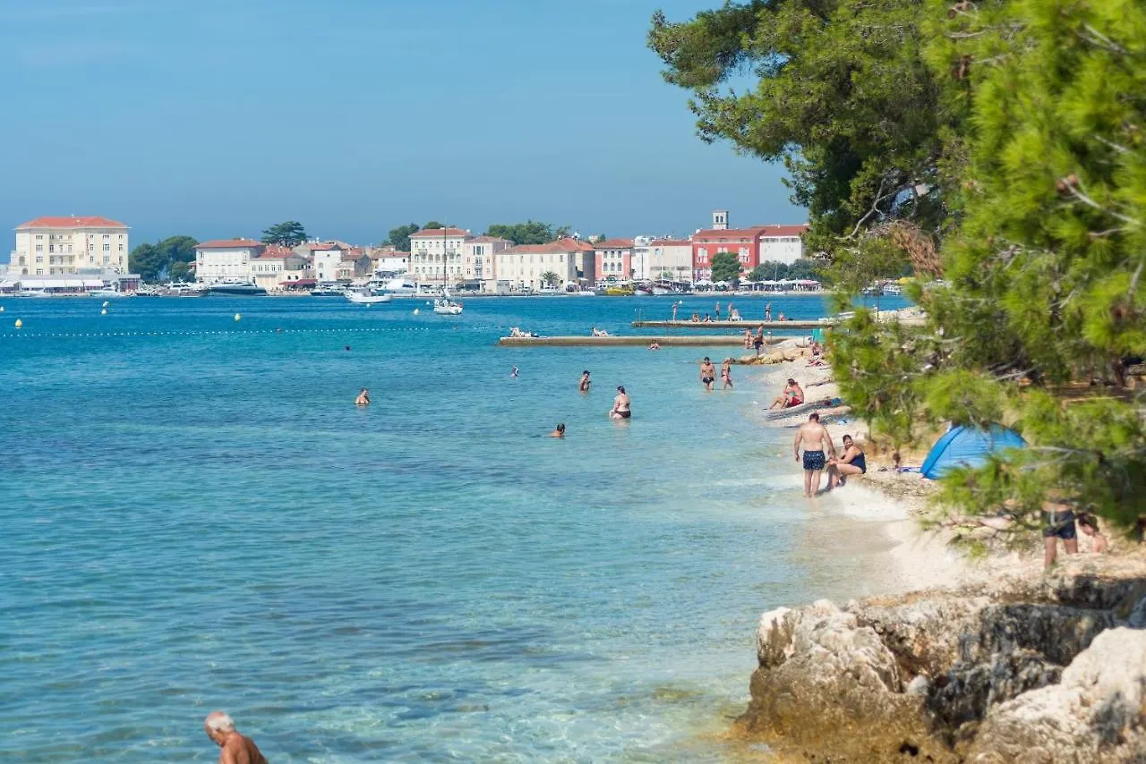 Marinka Porec contacts